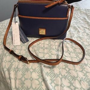 💙 DOONEY & BOURKE KATIE CROSSBODY — BLUE — NWT